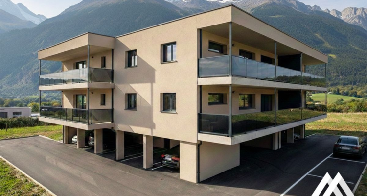 3.5 pièces de standing à finir selon vos goûts + 2 places de parc ! » image 1