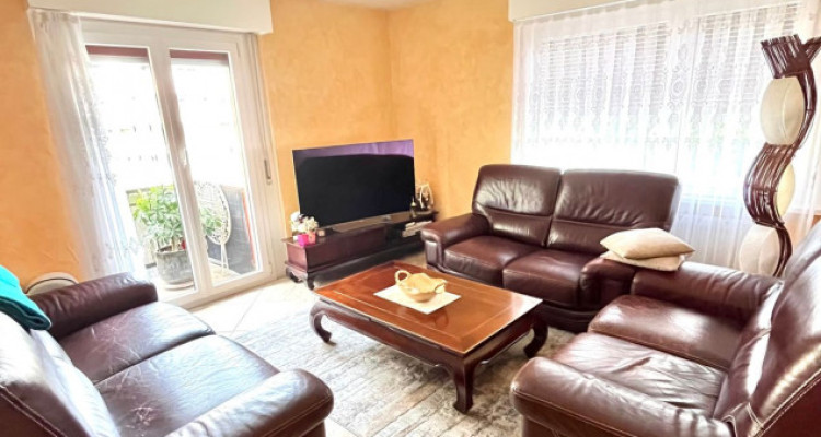 Bel appartement 4.5 Pces de 100 m² au coeur de Chamoson image 1