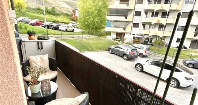 Bel appartement 4.5 Pces de 100 m² au coeur de Chamoson image 6