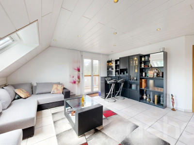 Aussergewöhnliche 5.5-Zimmer-Maisonette mit Wellnessbereich image 2
