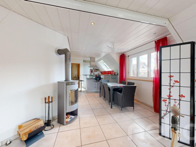 Aussergewöhnliche 5.5-Zimmer-Maisonette mit Wellnessbereich image 3