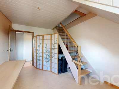 Aussergewöhnliche 5.5-Zimmer-Maisonette mit Wellnessbereich image 8