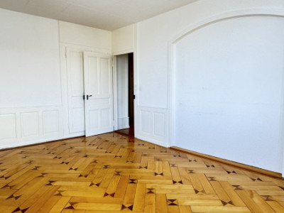 4 pièces lumineux proche gare, 89 m², ascenseur | La Chaux-de-Fonds image 11