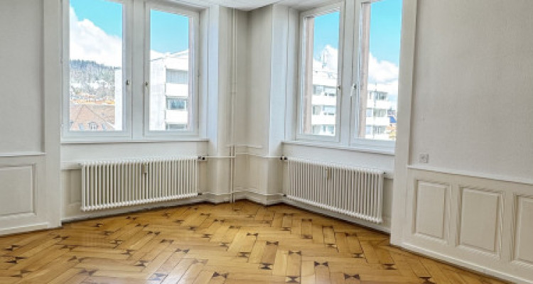 4 pièces lumineux proche gare, 89 m², ascenseur | La Chaux-de-Fonds image 1