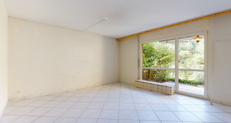 Sonnige 4.5 Zimmer Gartenwohnung im attraktiven Würzenbach-Quartier image 1