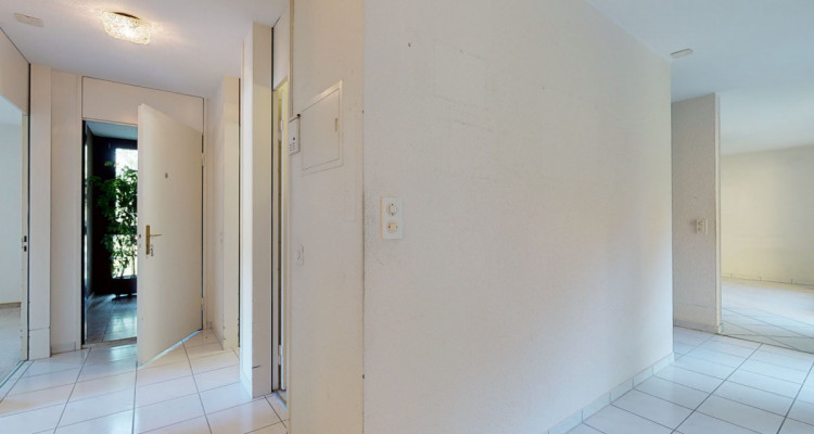 Sonnige 4.5 Zimmer Gartenwohnung im attraktiven Würzenbach-Quartier image 8