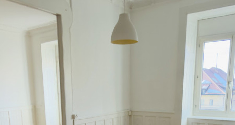 Superbe appartement de caractère de 4 pièces – emplacement premium proche gare image 3