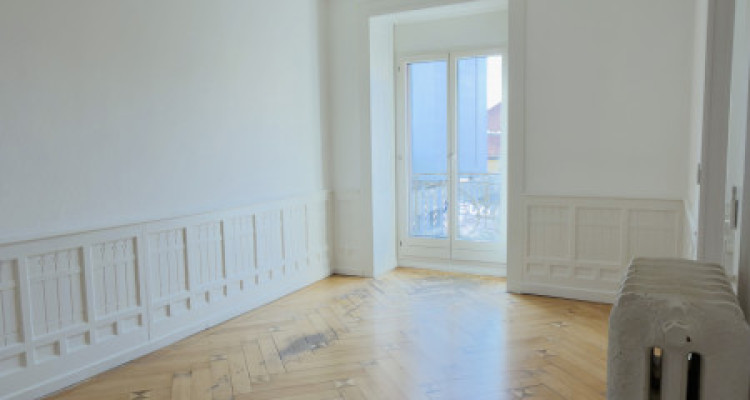 Superbe appartement de caractère de 4 pièces – emplacement premium proche gare image 2