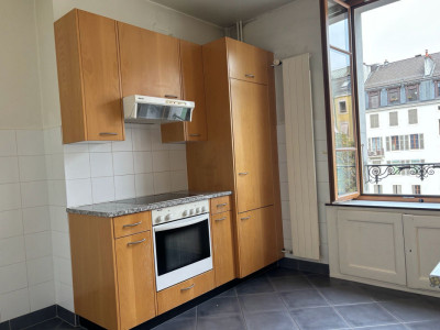 Très charmant 4 pièces dans le quartier de Plainpalais. Beaucoup de cachet! image 9