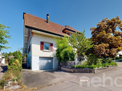Charmantes 5.5 Zimmer Einfamilienhaus mit zusätzlichen Räumlichkeiten image 2