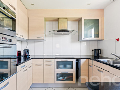 Helle 5.5-Zimmer-Dach-Maisonette-Wohnung mit Ausblick image 5