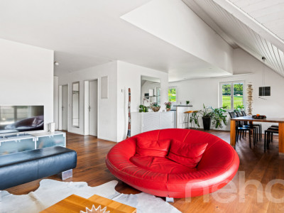 Helle 5.5-Zimmer-Dach-Maisonette-Wohnung mit Ausblick image 7