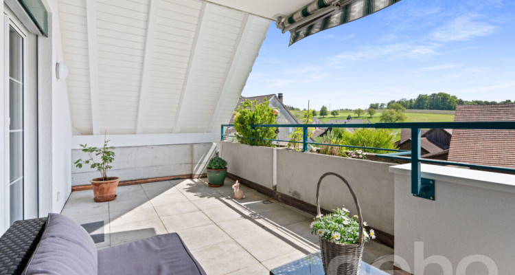 Helle 5.5-Zimmer-Dach-Maisonette-Wohnung mit Ausblick image 8