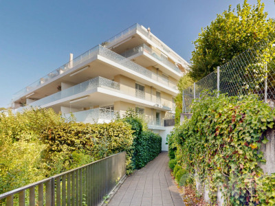 Rare appartement 2.5 pièces avec vue panoramique image 1