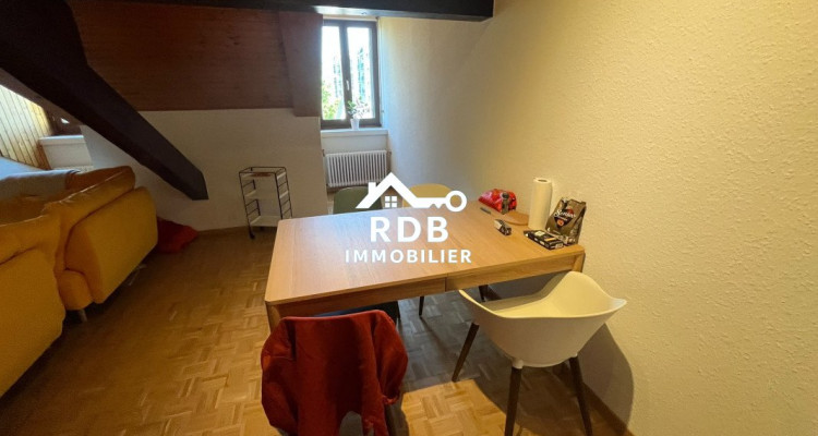 Appartement de 3,5 pièces au 3ème étage sans ascenseur à Genève 1202 image 6