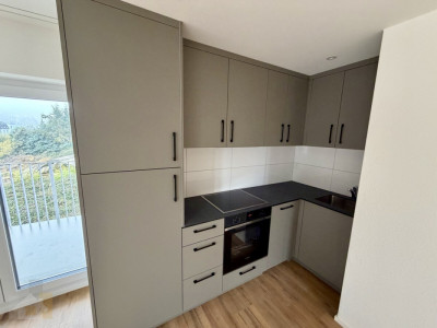 NEUE TOP MODERNE WOHNUNG AN ZENTRALER LAGE image 6