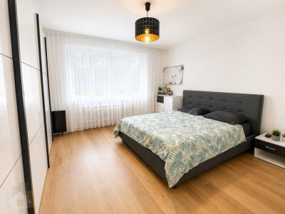 MODERN RENOVIERTE 3-ZIMMER-WOHNUNG MIT 2xBALKON image 2