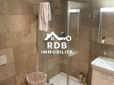 Magnifique appartement de 4 pièces au rez-de-chaussée situé à Genève 1208  image 9
