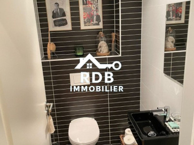 Magnifique appartement de 4 pièces au rez-de-chaussée situé à Genève 1208  image 13