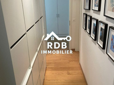 Magnifique appartement de 4 pièces au rez-de-chaussée situé à Genève 1208  image 7