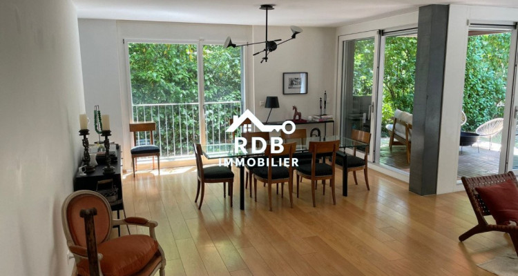 Magnifique appartement de 4 pièces au rez-de-chaussée situé à Genève 1208  image 2