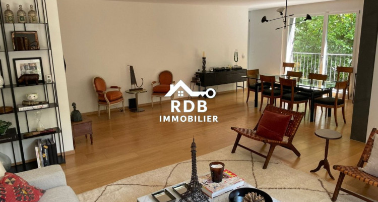 Magnifique appartement de 4 pièces au rez-de-chaussée situé à Genève 1208  image 3