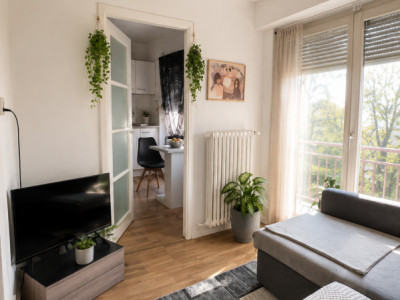 🏡 Grand studio aménagé (type 2.5 pièces) à Renens image 2