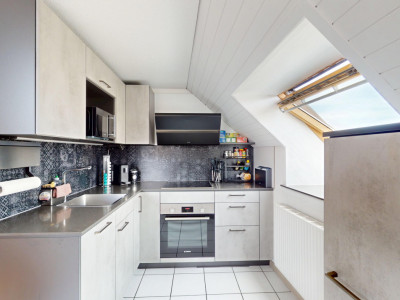 Studio avec mezzanine, idéal pour investisseur image 2