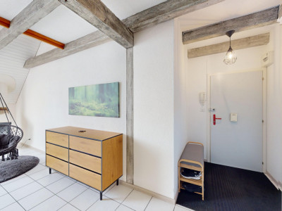 Studio avec mezzanine, idéal pour investisseur image 10