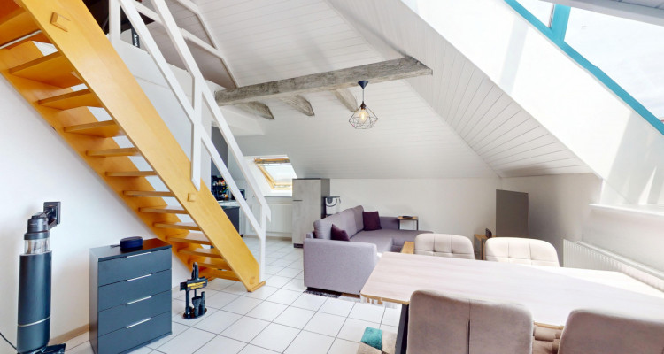 Studio avec mezzanine, idéal pour investisseur image 9