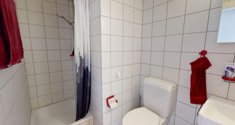 Studio avec mezzanine, idéal pour investisseur image 11