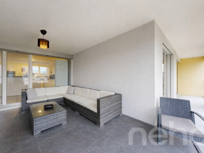Grosse 5.5-Zimmer Wohnung mit unverbaubarer Aussicht in Schlieren image 12