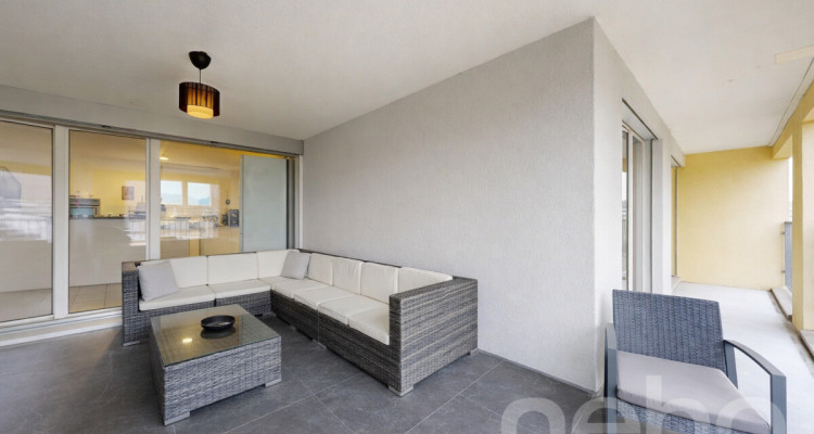 Grosse 5.5-Zimmer Wohnung mit unverbaubarer Aussicht in Schlieren image 12