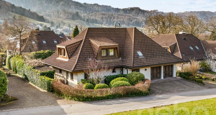 Freistehendes 6-Zimmer-Einfamilienhaus mit grossem Garten image 1