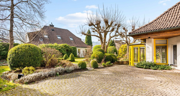 Freistehendes 6-Zimmer-Einfamilienhaus mit grossem Garten image 10