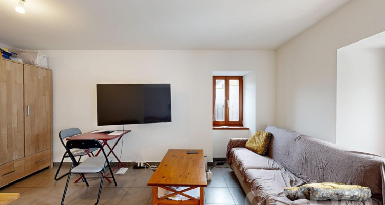 Charmant studio de 34 m² avec place de parc et grande cave image 2