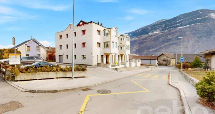 Exclusif: Lumineux appartement traversant de 3 chambres image 1