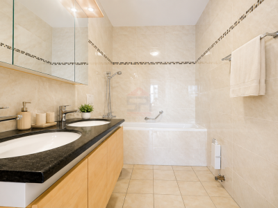 Charmant 5 pièces de 117 m² PPE à Meyrin avec un grand balcon image 5