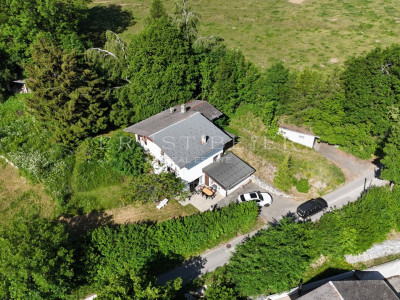 Chalet mitoyen avec cachet dans un environnement paisible et verdoyant image 12