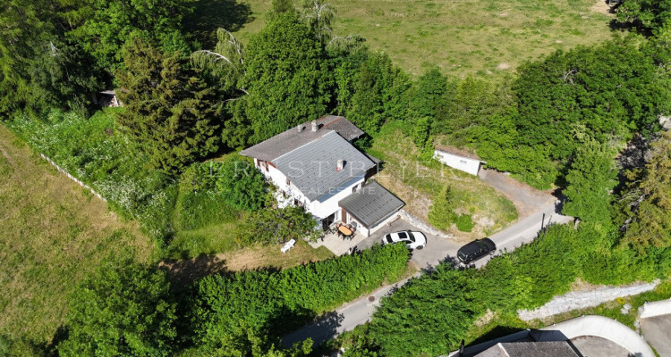 Chalet mitoyen avec cachet dans un environnement paisible et verdoyant image 12