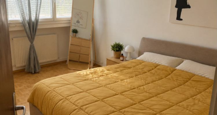 Superbe appartement traversant de 7 pièces avec vue sur le Jura image 7
