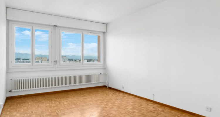 Superbe duplex de 6 pièces 140m2 au dernier étage à Onex  image 6