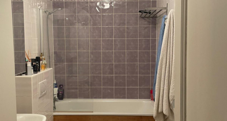 Magnifique appartement 2.5 pièces au cœur de la Vieille Ville de Genève image 11