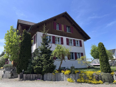 Ruhiger Wohntraum mitten im Grünen image 1