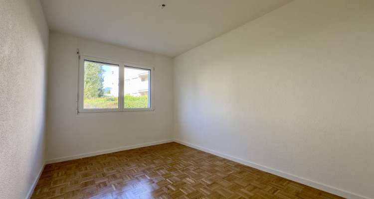 Appartement de 5.5 pièces situé au rez-de-chaussée image 5