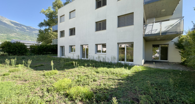 Appartement de 5.5 pièces situé au rez-de-chaussée image 11