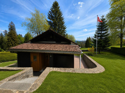 Chalet situé sur une vaste parcelle ensoleillée et cadre de vie privilégié image 2
