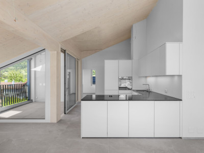 Hochwertige 5.5-Zimmer-Dachwohnung mit Bergsicht in Bonaduz image 4