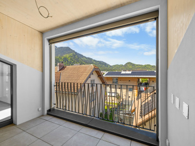 Hochwertige 5.5-Zimmer-Dachwohnung mit Bergsicht in Bonaduz image 5