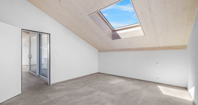 Hochwertige 5.5-Zimmer-Dachwohnung mit Bergsicht in Bonaduz image 11